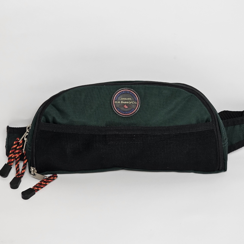 G.H. Bass and Co. Vintage Multi-Compartment Waist Bag, EUC
